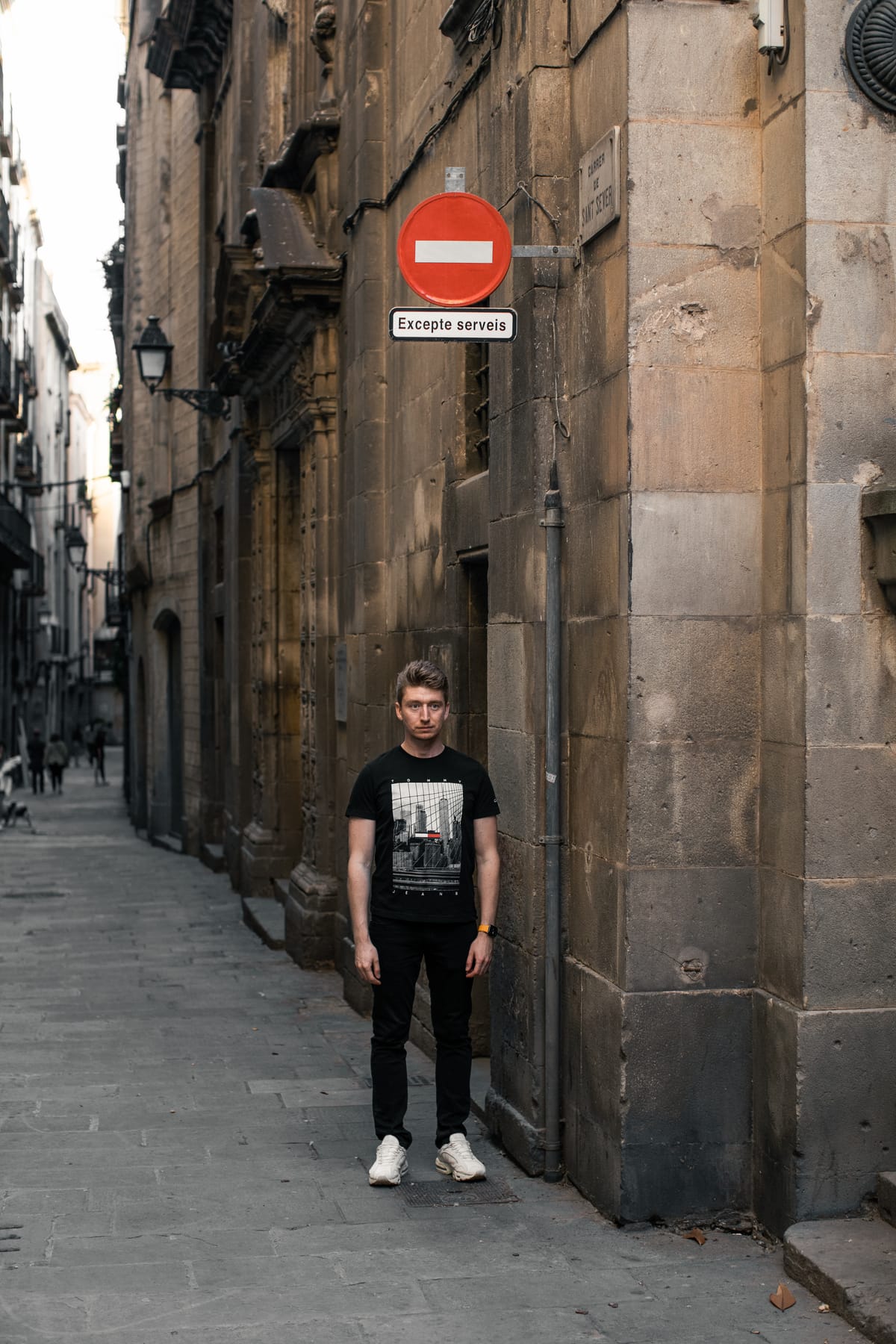 Descubre por qué separar tu vida personal de tu proyecto de medios es crucial